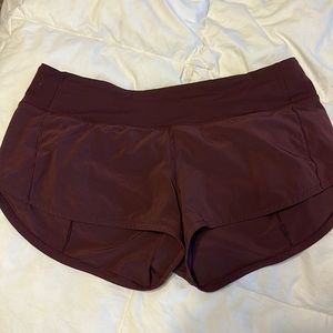 lululemon speed up low rise lined short 2.5” size 6 reg
